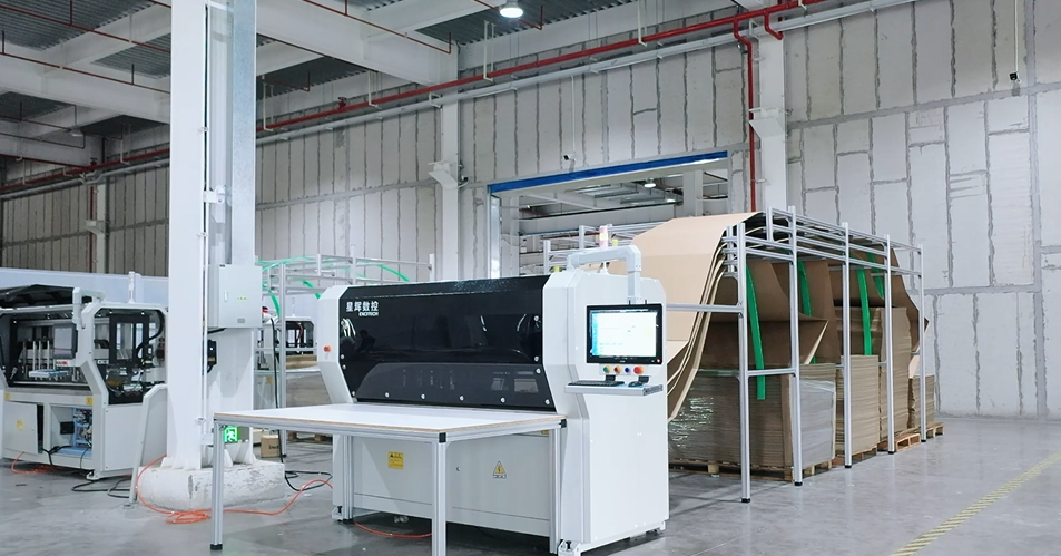 EXCITECH பேக்கேஜிங் தீர்வு-ஸ்மார்ட் அட்டைப்பெட்டி இயந்திரம்